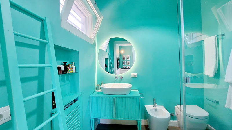 Almari Interiors
